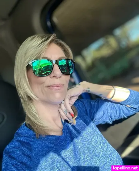 Blondetattooedtrucker Main Profile Photo