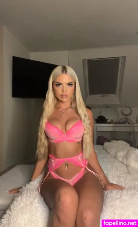Blondexoxox22 OnlyFans Thumbnail #XPJfGkgh9t