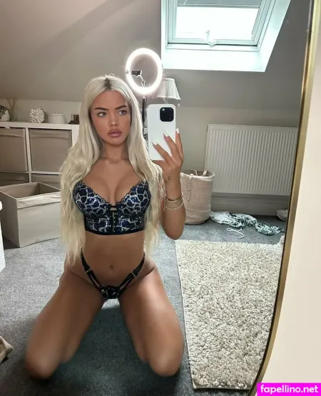 Blondexoxox22 Main Profile Photo