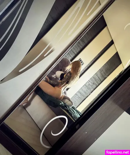 Blondi Barbie OnlyFans Thumbnail #SqWUcw0Vw1