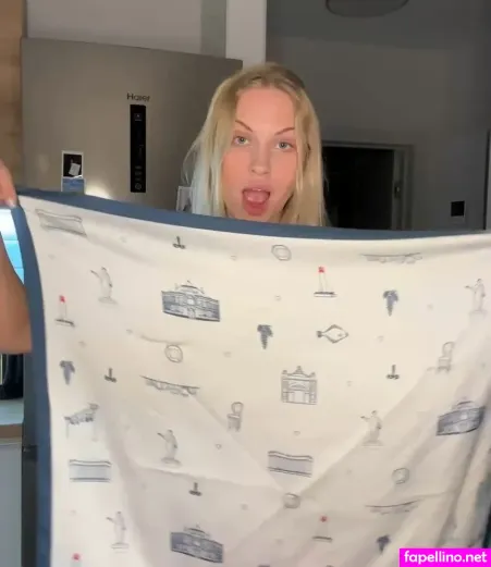 Blondie 19 OnlyFans Thumbnail #7efbzhWfxD