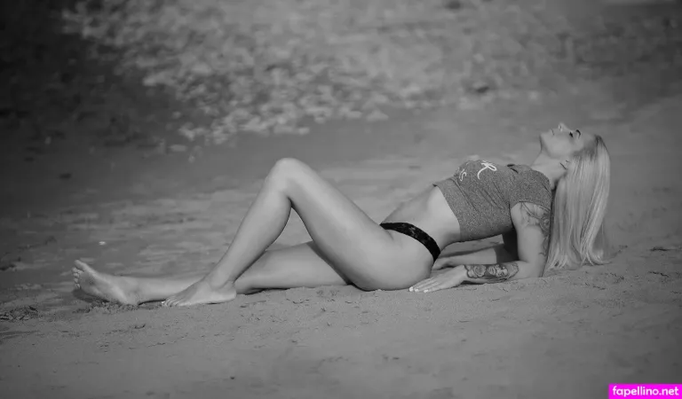 Blondie Devil 666 OnlyFans Thumbnail #yOH4AEsCk6