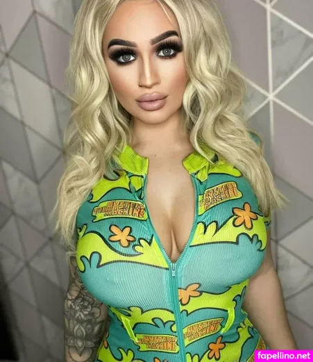 Blondie Ell OnlyFans Thumbnail #1KT2P3YU8R