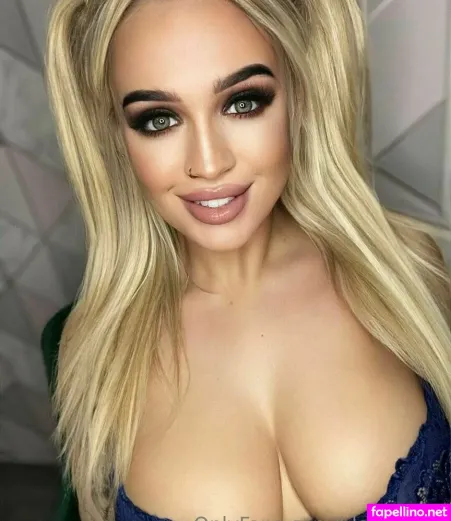 Blondie Ell Main Profile Photo