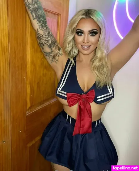 Blondie Ell OnlyFans Thumbnail #VOjBZRvRJc