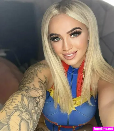 Blondie Ell OnlyFans Thumbnail #v2sNePvciu