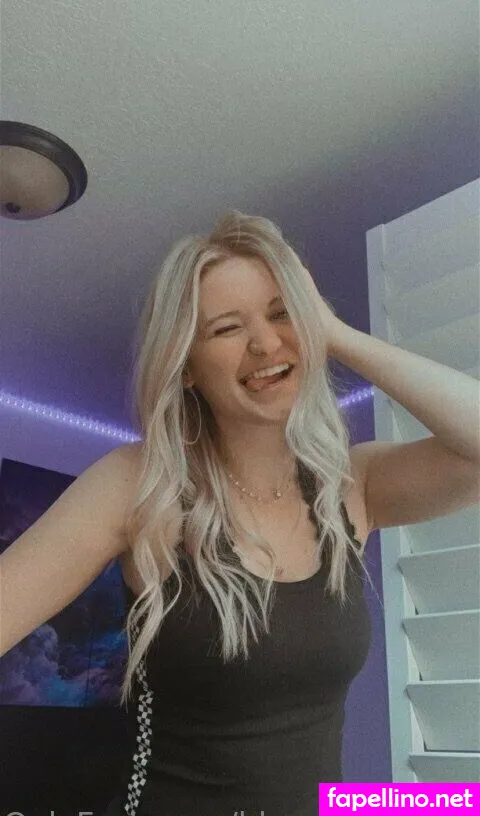 blondebaddies2, blondiebaddiev Nude Leaked OnlyFans Photo #lgYdxDLOCD