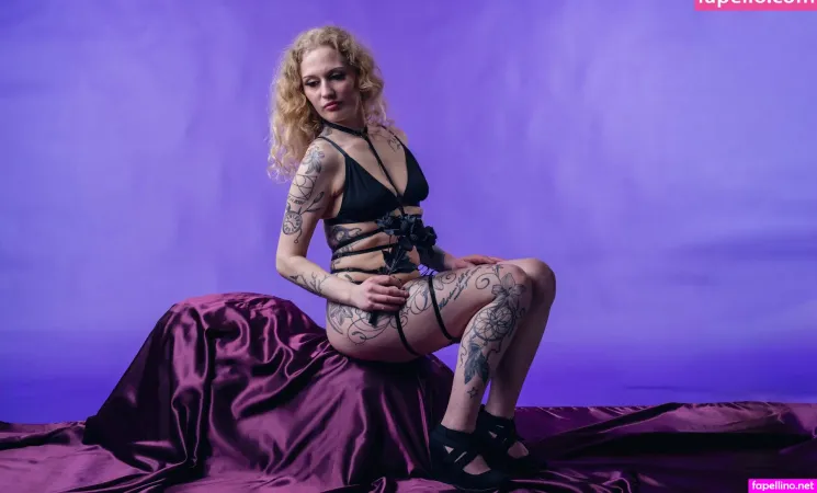 Blondiebitch Free OnlyFans Thumbnail #W6Wr8jcE1t