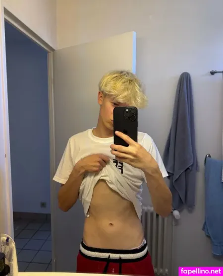 Blondiebooy OnlyFans Thumbnail #tSfOwisEwy