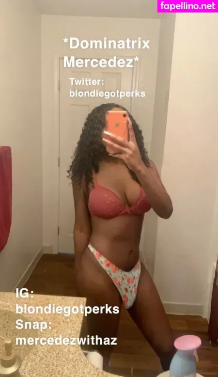 Blondiegotperks OnlyFans Thumbnail #UpICpIXlk3