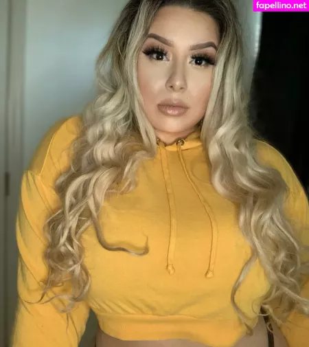 Blondiemami OnlyFans Thumbnail #JrSwrr6v4o