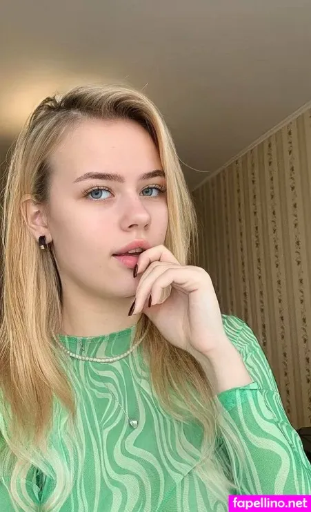 Blondiepolly OnlyFans Thumbnail #XbDmoIWzTP