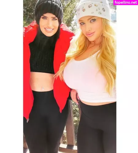 Blondiepomie OnlyFans Thumbnail #597y2FpDvV