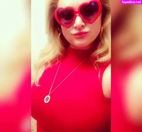 Blondiepomie OnlyFans Thumbnail #drSUM6R4Lp