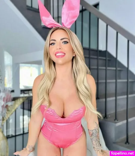 Blondierosiie Free OnlyFans Thumbnail #lT7c0UvUad