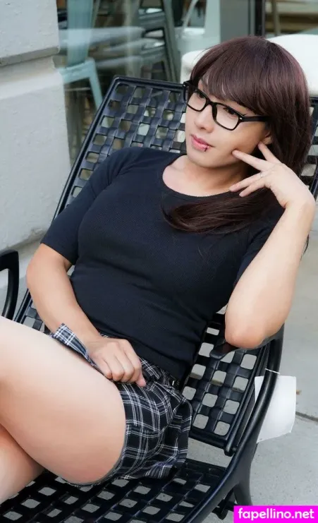 Blondierox OnlyFans Thumbnail #Cv2vhIjbK0