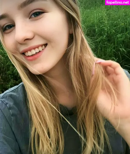 Blondiesasha OnlyFans Thumbnail #D3w159Izxg