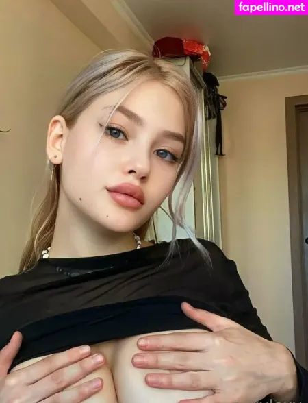 Blondiesasha OnlyFans Thumbnail #vTc0krPfEe