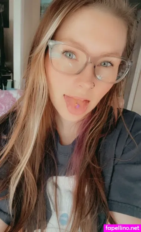 Blondiiie18free OnlyFans Thumbnail #O8V5fIGPKL