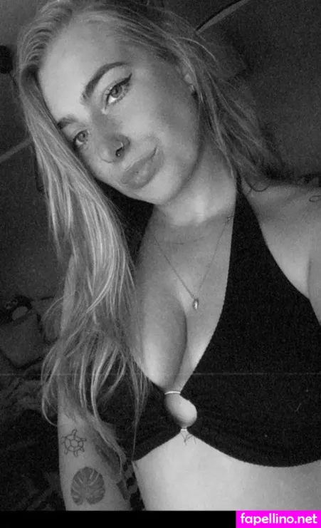 Blondinbelka OnlyFans Thumbnail #56DL6ObIy4