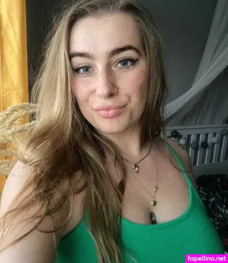 Blondinbelka OnlyFans Thumbnail #8XTE3TvM9D