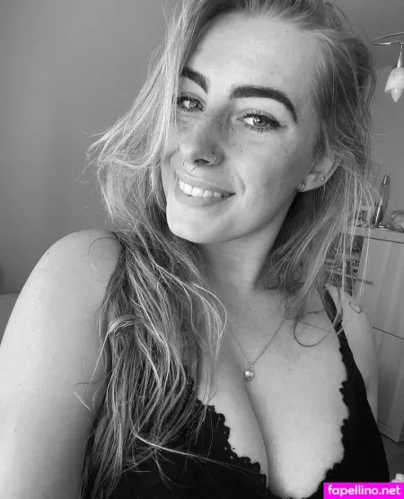 Blondinbelka OnlyFans Thumbnail #iMYK0bYINQ