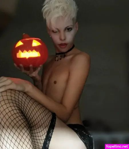 Blonditwink OnlyFans Thumbnail #4mkP6A2ZGI