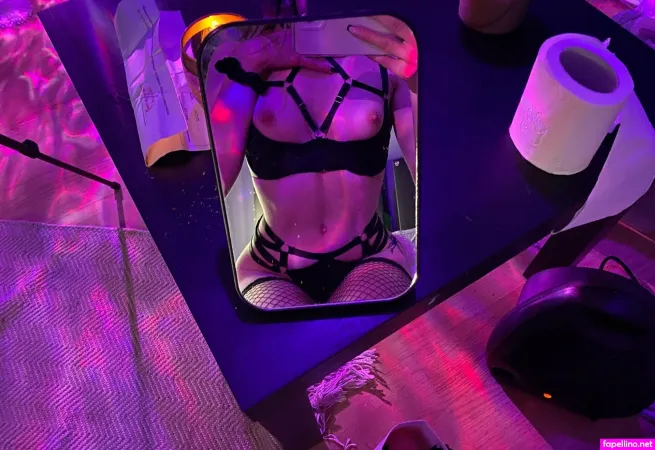 Blondwidow OnlyFans Thumbnail #fRqKVjuMZV