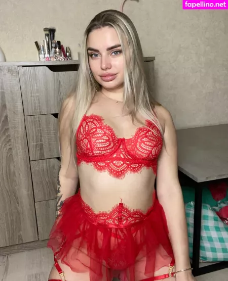 Blondyaria OnlyFans Thumbnail #dCXLC8GGE0