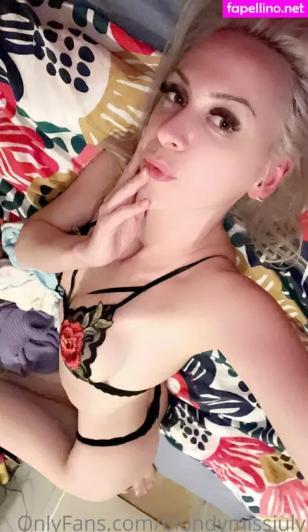 Blondymissjuly OnlyFans Thumbnail #lnLflt4F1Q