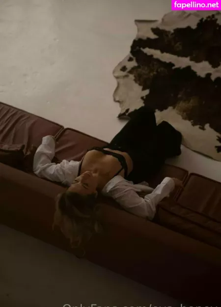 Bloody Lady OnlyFans Thumbnail #SGE62sRbig