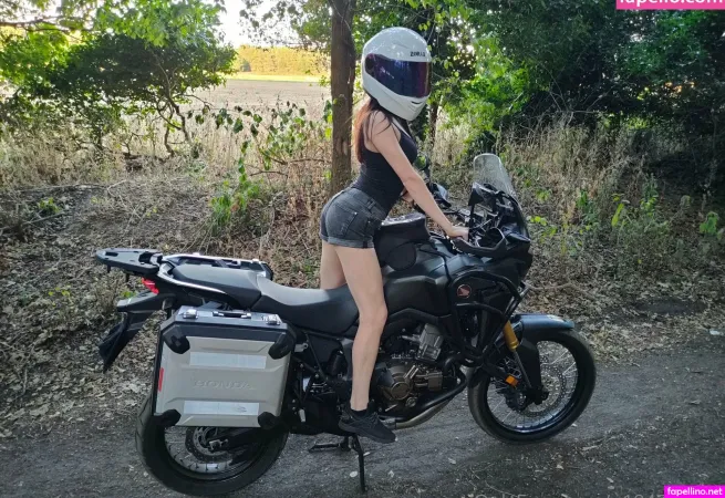 Bloom666 OnlyFans Thumbnail #YbcULmnmQv