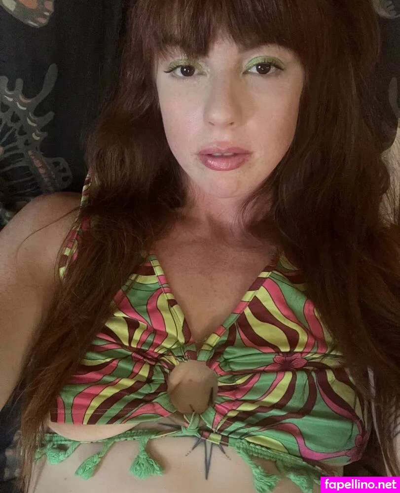 bloomtheenchantress, km_emily Nude Leaked OnlyFans Photo #pRRahgKpLf