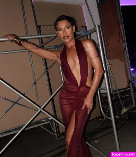 Blossom OnlyFans Thumbnail #jyFvBcIxIR