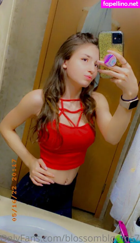 1blossom2bloom, blossomblooms71 Nude Leaked OnlyFans Photo #JT05Nso4Dj