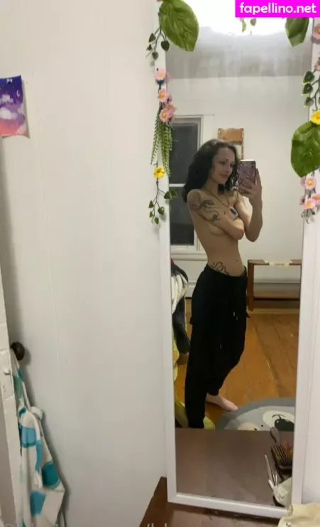 Blossoming Vixen OnlyFans Thumbnail #Ex5wZo2SPr