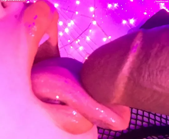 Blowfairy28 OnlyFans Thumbnail #3mgcR8Hbcj