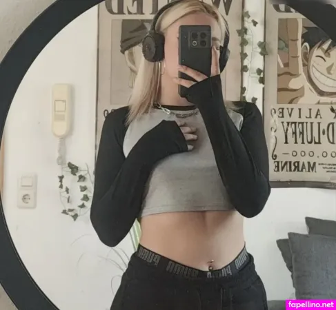 Blowmyhub OnlyFans Thumbnail #oVquqPKKOu