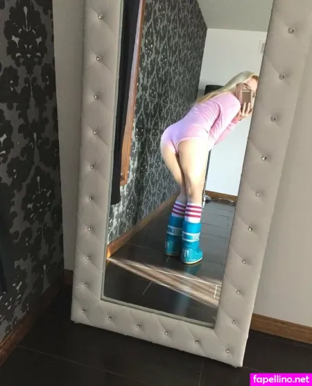 Blownbyronefree OnlyFans Thumbnail #9JRxZdPLsU