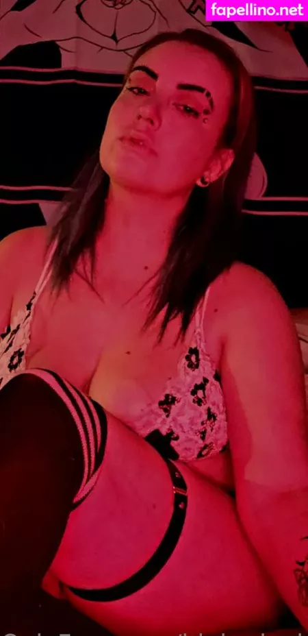 Blubodygloss OnlyFans Thumbnail #396mpZLQOs