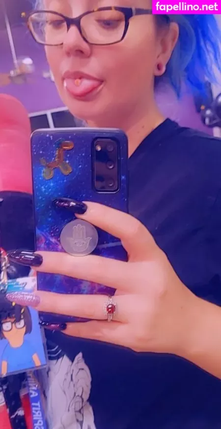 Blubodygloss OnlyFans Thumbnail #3Gt1IUBUYJ