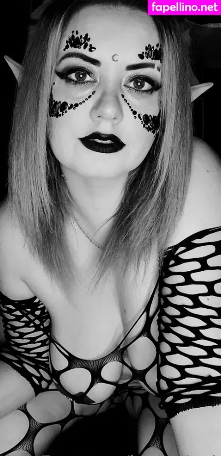 Blubodygloss OnlyFans Thumbnail #BWx9quqxOP