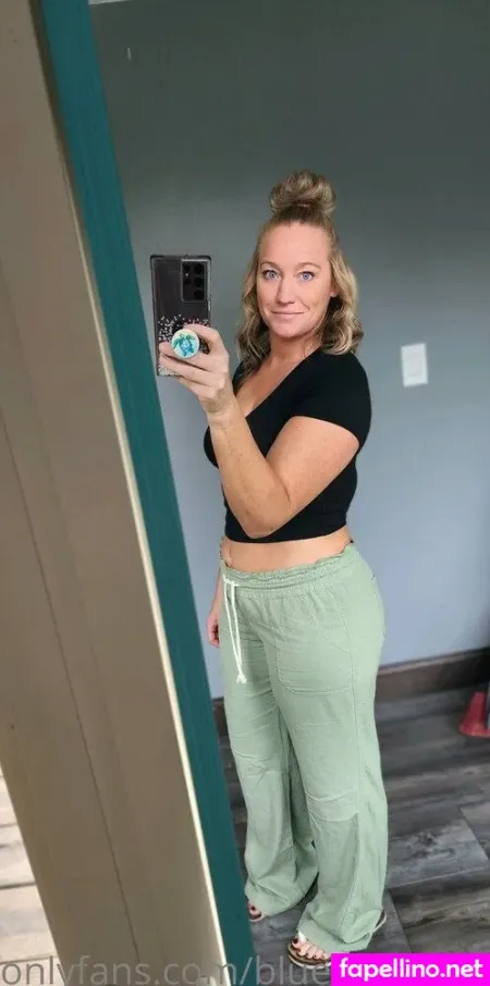 Blue Eyedcowgirl OnlyFans Thumbnail #8nYHUBhpAs