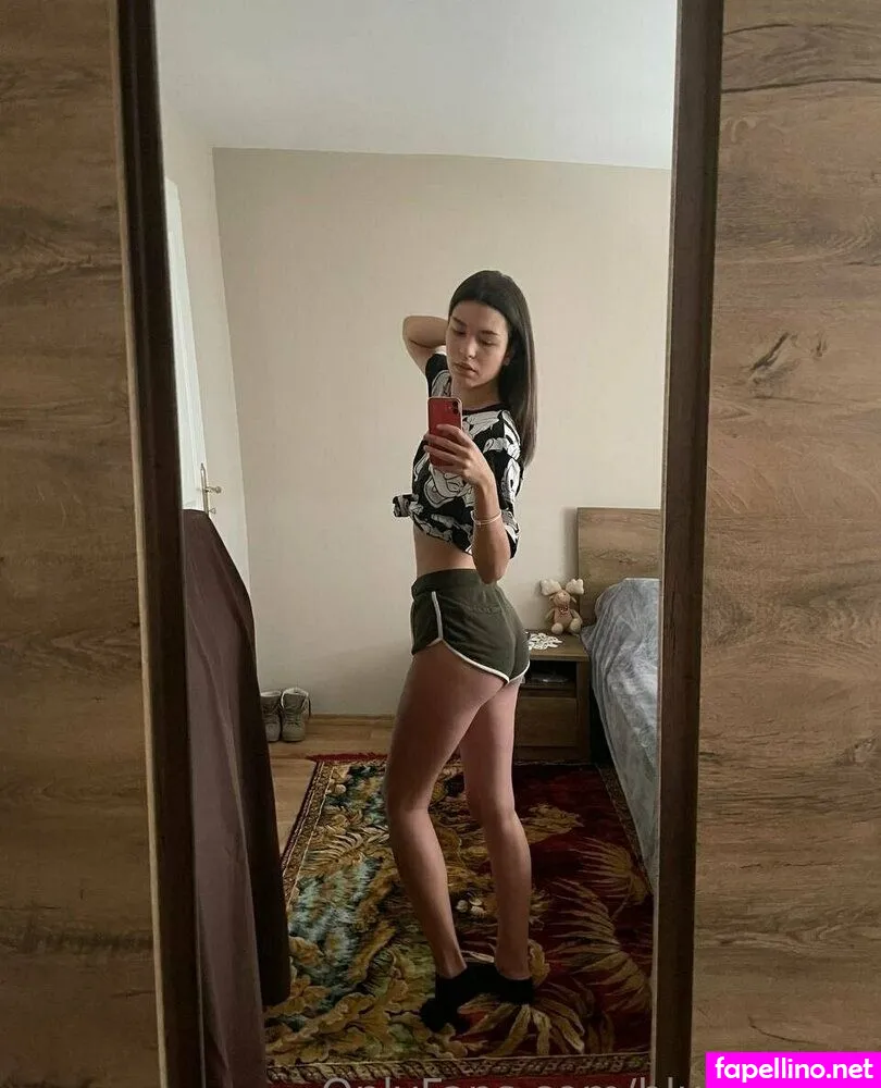 blueallison, sirenoftitan Nude Leaked OnlyFans Photo #r2H72KJkdy