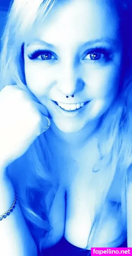 Bluebellexx Main Profile Photo