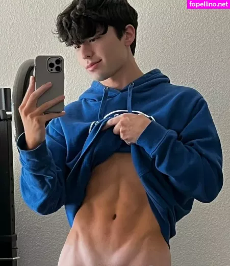 Bluebenz OnlyFans Thumbnail #obtGwCCRXA