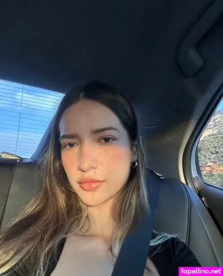 Blueberryellie OnlyFans Thumbnail #rhnH71UcgL