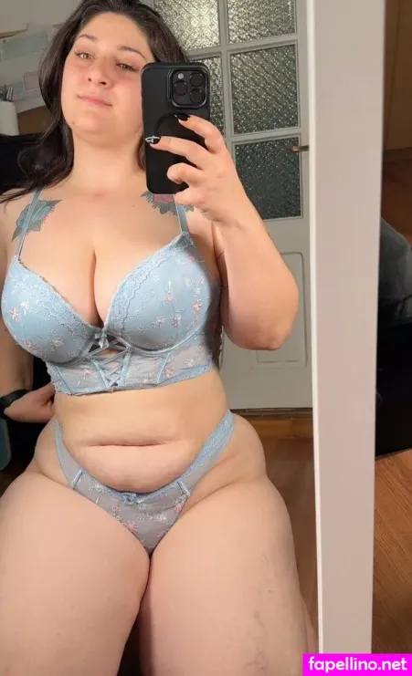 Bluebitchroxy 2 OnlyFans Thumbnail #OzDsKuwXRb