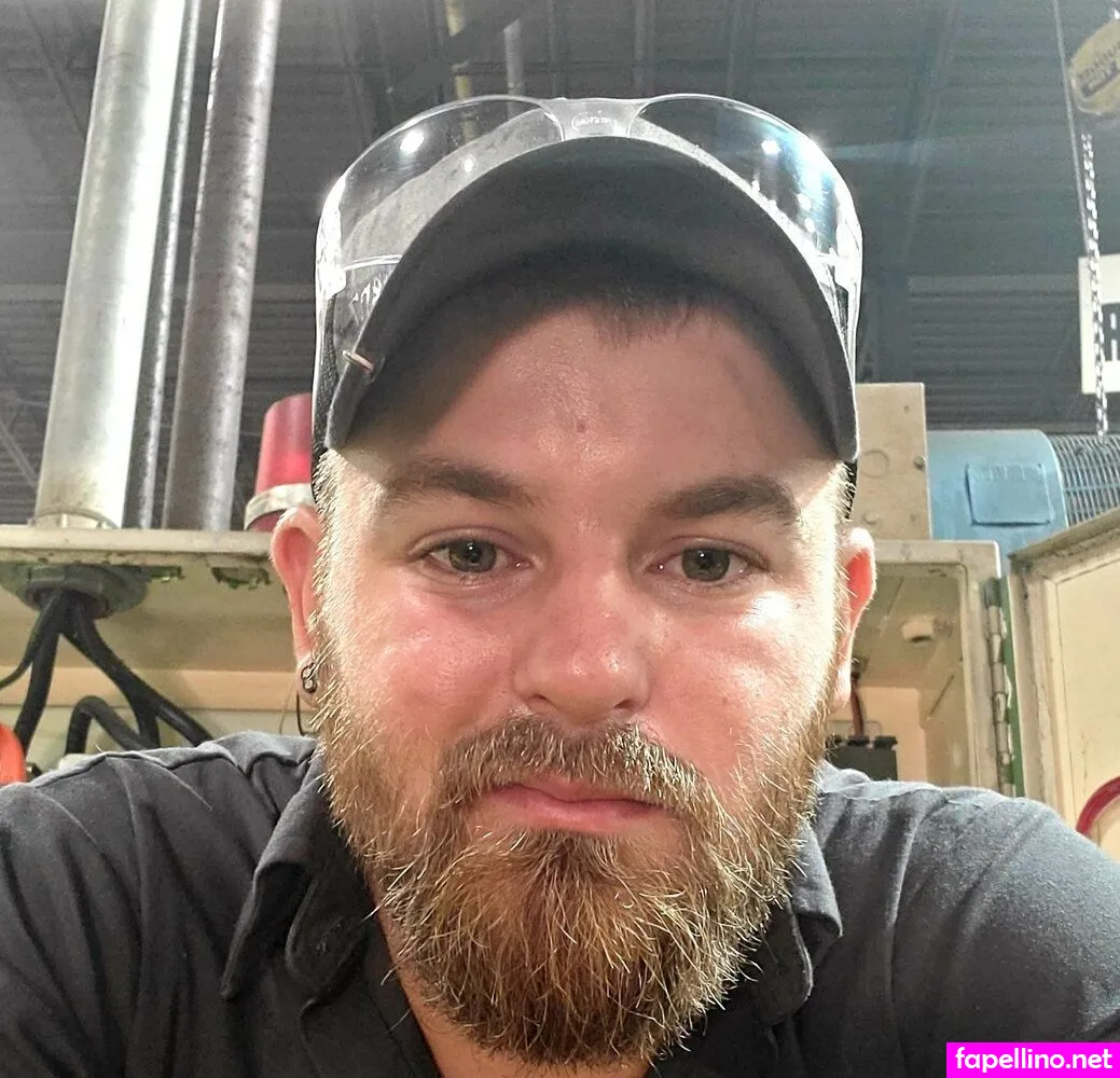 bluecollarguy7994, boy_friend Nude Leaked OnlyFans Photo #PcfTAv5PVv