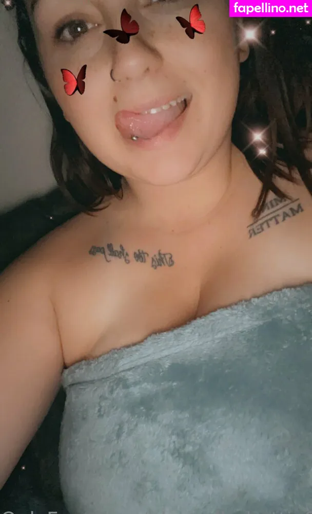 bluecollarhottie98, pearlypearlmagic Nude Leaked OnlyFans Photo #VPYovxItiU